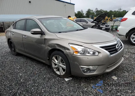 2014 Nissan Altima 2.5 from USA, damaged, VIN 1N4AL3AP1EC108177
